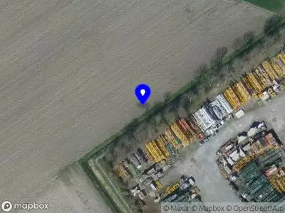 Brandweer met grote spoed naar de Lieve Vrouwepoldersedijk in Stad aan 't Haringvliet vanwege voertuigen te water