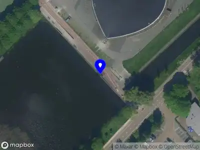 Ambulance naar de Overboslaan in Beverwijk vanwege ongeval met letsel