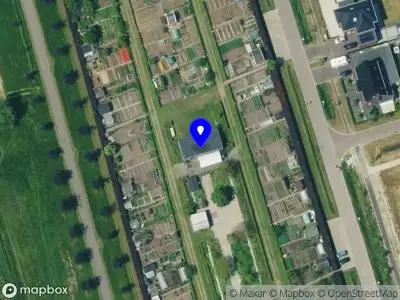 Brandweer met gepaste spoed naar de Sprenkelaarsdijk in Apeldoorn vanwege een buitenbrand