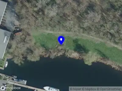 Politie naar de Witteweg in Plasmolen vanwege steekincident