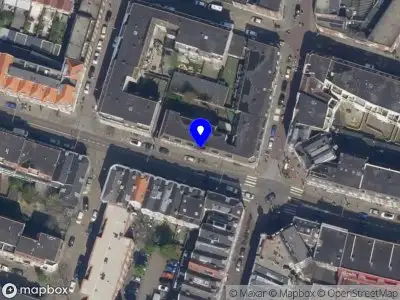 Ambulance met grote spoed naar de Zaagmolenstraat in Rotterdam