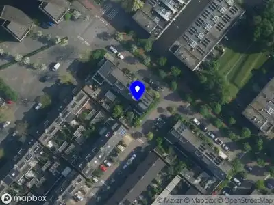 Ambulance met grote spoed naar de Apollovlinder in Diemen