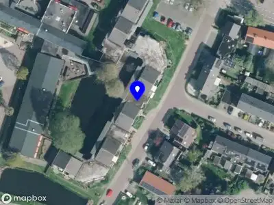 Brandweer met gepaste spoed naar de Rijksstraatweg in Beek vanwege waarnemen gaslucht