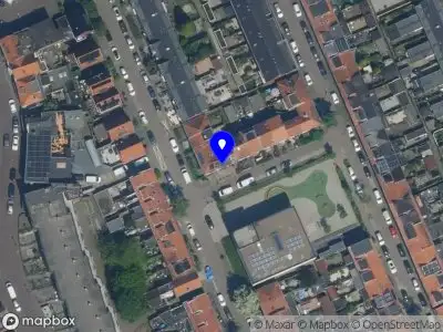 Ambulance met gepaste spoed naar de Bootsmanstraat in Zaandam