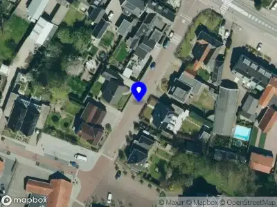 Brandweer met grote spoed naar de Kerkstraat in Renswoude vanwege gebouwbrand