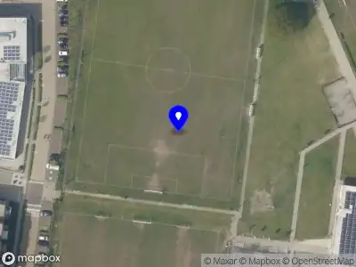 Ambulance en brandweer met grote spoed naar de Harry Banninkstraat in Hilversum