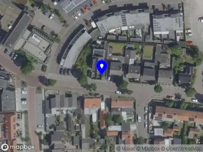 Brandweer met grote spoed naar de Kersenstraat in Mierlo vanwege reanimatie