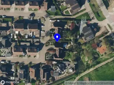 Brandweer met grote spoed naar de Bellefleur in Zetten