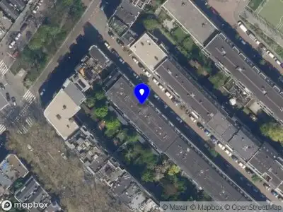 Ambulance met grote spoed naar de Ackersdijkstraat in Rotterdam