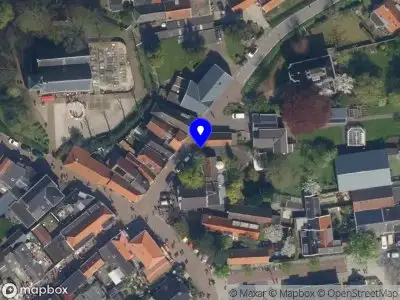 Ambulance met gepaste spoed naar de Dorpsstraat in Schiedam