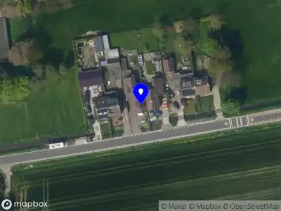 Ambulance met gepaste spoed naar de Vriezenweg in Leimuiden