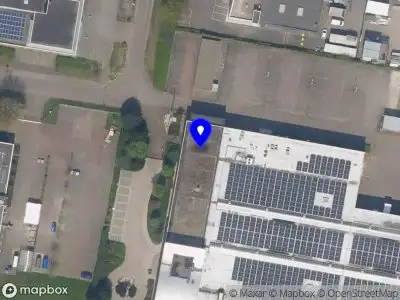 Ambulance met grote spoed naar de Vikingbank in Vlaardingen