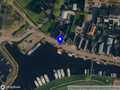 Politie met grote spoed naar de Snakkerbuorren in Eastermar vanwege ongeval met letsel