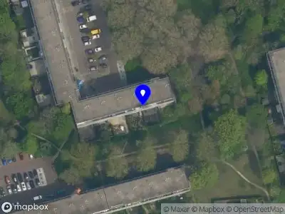 Ambulance met grote spoed naar de Händellaan in Delft