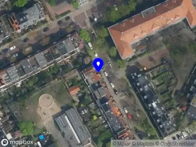 Ambulance met gepaste spoed naar de Mijnbouwstraat in Delft