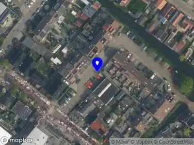 Ambulance met grote spoed naar de Tuin van Bier in Moordrecht