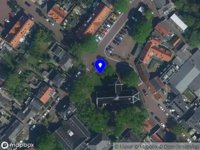 Ambulance met grote spoed naar de Wilhelminaplein in Heemstede