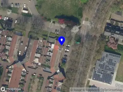 Ambulance met grote spoed naar de Slingehof in Ridderkerk