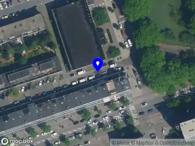 Ambulance met grote spoed naar de Remijden in Amsterdam
