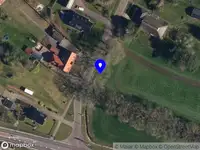 Brandweer met gepaste spoed naar de Veenweg in Vries