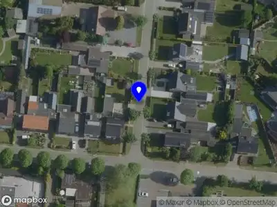 Brandweer met gepaste spoed naar de Ericaweg in Someren