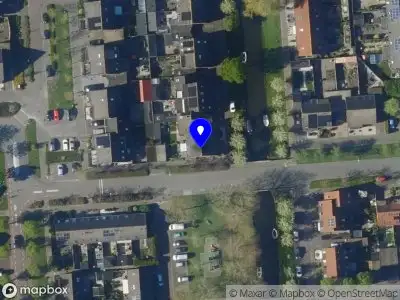 Brandweer met grote spoed naar de De Veer in Bovenkarspel vanwege afhijsen patient