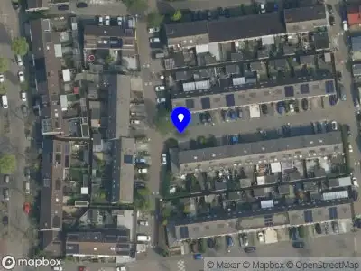 Brandweer met grote spoed naar de Schilkerpolderstraat in Gouda vanwege waarnemen gaslucht