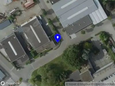 Ambulance met grote spoed naar de Industrieweg in Stramproy