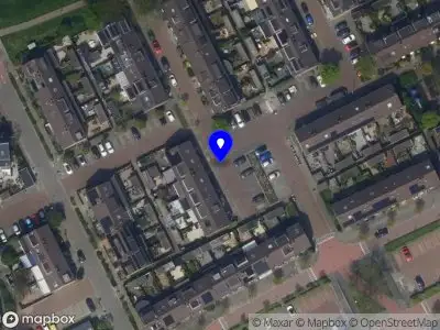 Ambulance met grote spoed naar de Maarten 't Hartstraat in Leiderdorp
