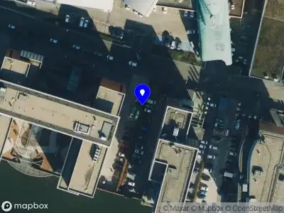 112 melding Brandweer met gepaste spoed naar de Zuiderzeelaan in Zwolle vanwege een liftopsluiting