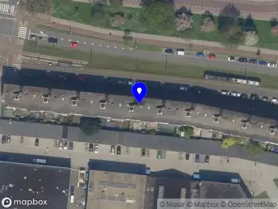 Ambulance met gepaste spoed naar de Rotterdamsedijk in Schiedam
