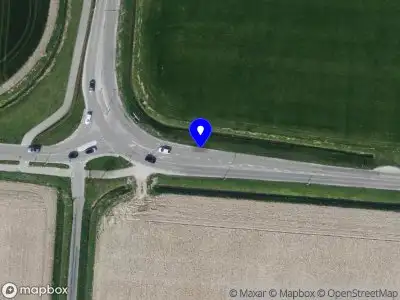 Ambulance met gepaste spoed naar de Noord-Achterweg in Zuid-Beijerland