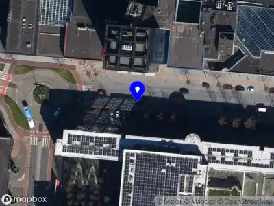 Politie met grote spoed naar de Lange Marktstraat in Leeuwarden vanwege ongeval met letsel