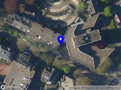 Politie naar de Achter de Arnhemse Poortwal in Amersfoort vanwege aanrijding met letsel