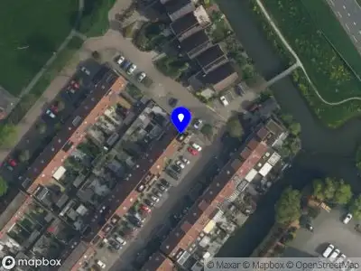 Ambulance met grote spoed naar de Aloëbruin in Zoetermeer