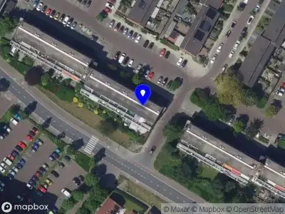 Ambulance met grote spoed naar de W.H. Vliegenstraat in Zwijndrecht