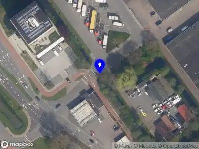 Traumahelikopter naar de Burgemeester Schalijlaan in Capelle aan den IJssel