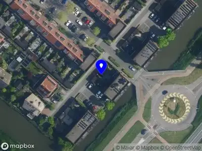 Ambulance met gepaste spoed naar de Foxtrot in Nieuw-Vennep