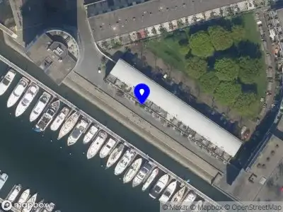 112 melding Brandweer met grote spoed naar de Cargadoorskade in Rotterdam vanwege reanimatie