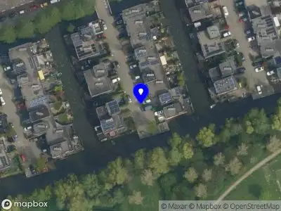 Ambulance met grote spoed naar de Zuiderparklaan in IJsselstein vanwege gebouwbrand