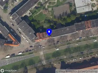 Ambulance met grote spoed naar de Putselaan in Rotterdam