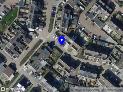 Ambulance met gepaste spoed naar de Golda Meïrstraat in Zuidland
