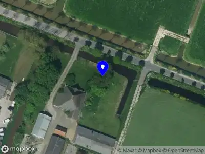 Ambulance met gepaste spoed naar de Hobrederweg in Middenbeemster