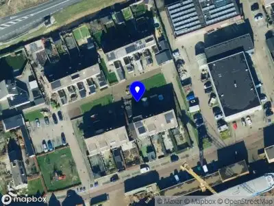 Brandweer met gepaste spoed naar de Zomerdijk in Zwartsluis vanwege een liftopsluiting