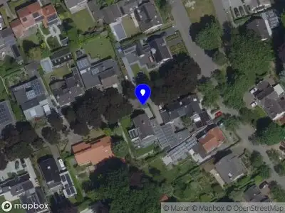 Politie naar de Van Tuyll Van Serooskerkenlaan in Heeze vanwege ongeval met letsel