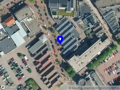 Brandweer met gepaste spoed naar de Van Ghentstraat in Twello vanwege een liftopsluiting