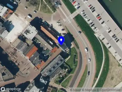 Politie naar de Havendijk in Tiel vanwege aanrijding met letsel