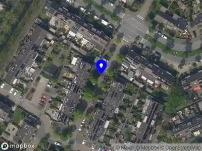 Ambulance met gepaste spoed naar de Menno ter Braaklaan in Oegstgeest