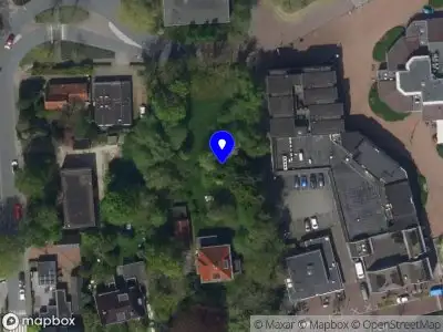 Politie naar de Kantemarsweg in Hoevelaken vanwege steekincident