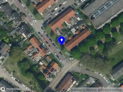 Brandweer met grote spoed naar de Genieweg in Assendelft vanwege voertuigbrand